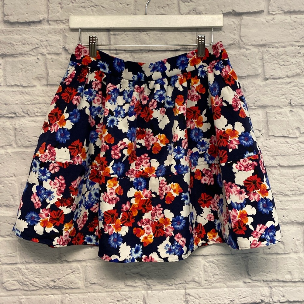 NWT Express Floral Skater Skirt Size 8